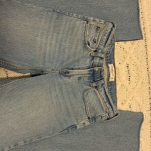 Abercrombie & Fitch The ‘90s Straight Mid Rise - 25 Extra Long